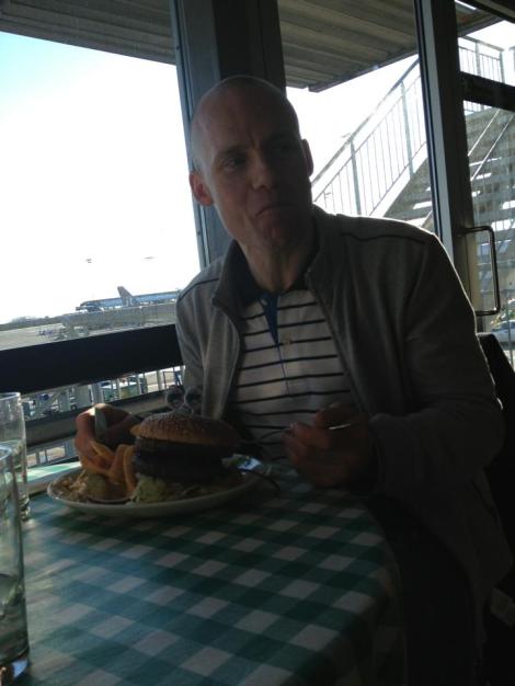 image_1364122598304332