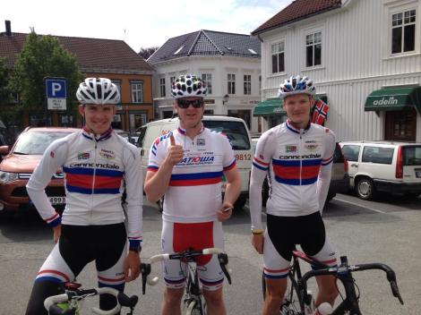 992843_10152894954185394_728481473_n