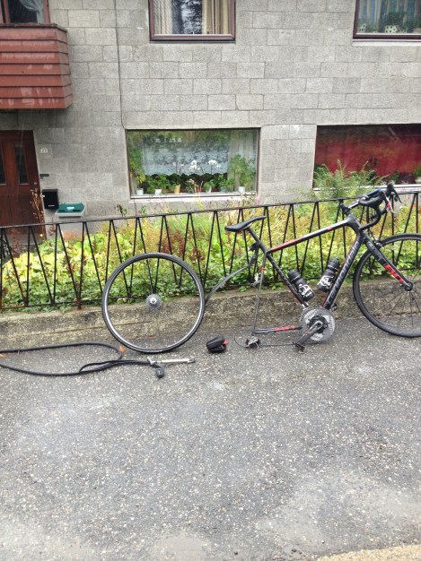 Toppen irritasjon, -Det regner -Det er kaldt -Du punkterer -Du er nesten hjemme og drit lei