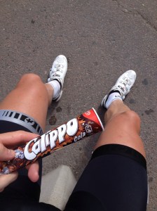 Argos Shimano har også funnet en ny måte å kjøle ned kroppen under høye temperaturer på noe som Marcel Kittel har benyttet seg mye av, nemlig Slush Is. Dette er noe jeg virkelig har sansen for. Har benyttet meg mye av dette på varme treningsøkter på over 4 timer.