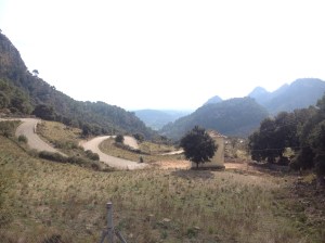 Her er utsikten fra Coll de Soller som jeg slet meg opp i dag...egentlig verdt det når man ser utsikten