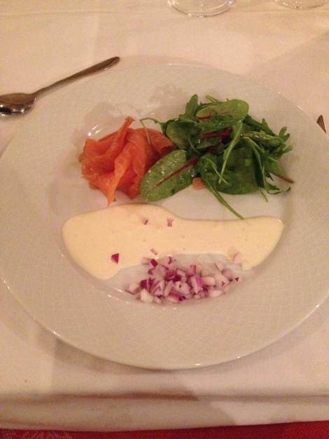 Utover kvelden ble det forrett