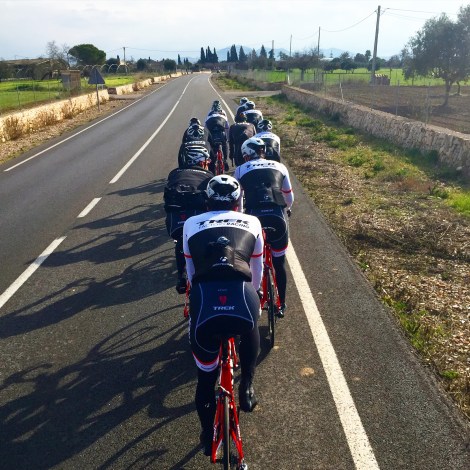 Ukens restitusjonstur ble bak denne kjente gjengen, alltid motiverende å trille litt med Cancellara & Co 