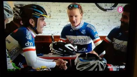 Screenshot fra tv-sendingen på spansk tv