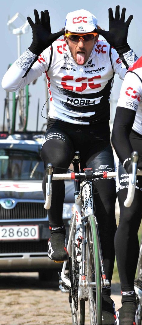 Fabian Cancellara viser hva han syns om bessewissere