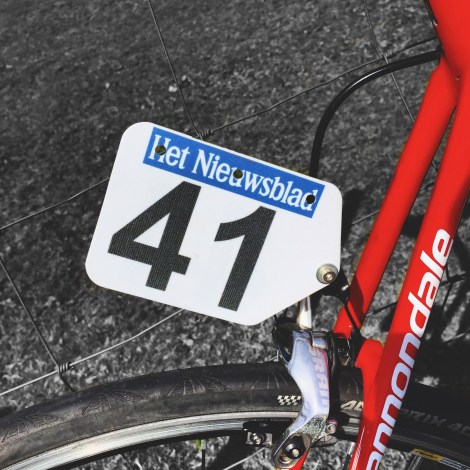 Desverre endte søndagens ritt med ødlagt bakhjul på et innlagt brosteinsparti, det er rart hvordan slike steiner som ser så kule ut på tv gjør så sinnsykt skade in real life når du dundrer inn på partier i 55km/t 