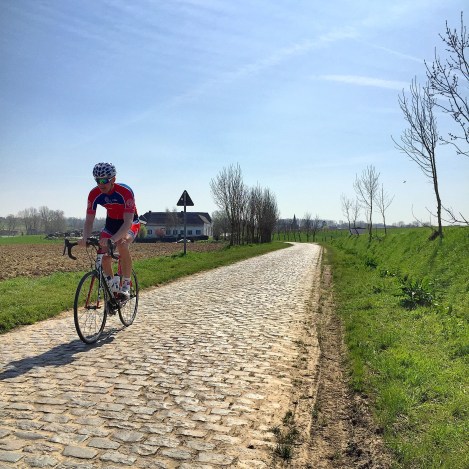 Her er det brosteinen på Haaghoek som får gjennomgå...