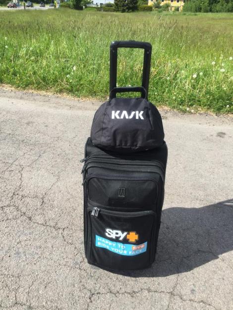 Har også fått ny Kask hjelm, bilde av dette kommer sammen med resten av utsyret til NM når dette er klart.