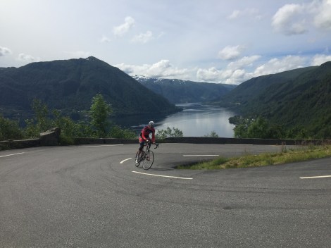 Jeg er ofte ute på tur, slik som på dette bilde fra Osterøy uten for bergen...