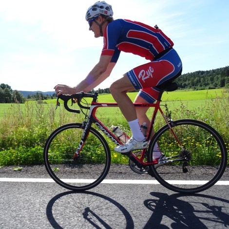 Noe jeg elsker med syklingen er lidenskapen for sporten man føler før, under og etter trening! Det å elske det man driver med slik at man etter 6 timer trening føler at man kun har vært ute i noen få minutter...det kaller jeg lidenskap og kjærlighet. Foto: Stian Tveit