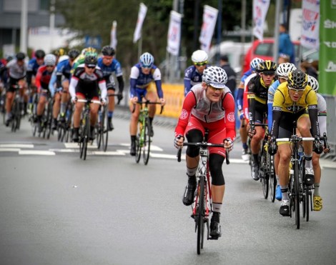 For de som tror det er enkelt å komme i brudd, tro om igjen! etter 1 time med støting måtte jeg gi tapt å finne min plass i feltet i en knalltøff og regntung løype i Åsane.! 