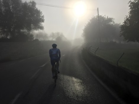 Slik startet dagens økt, vel uthvilt fra gårsdagens intervaller rettes fokuset mot ny trening.
