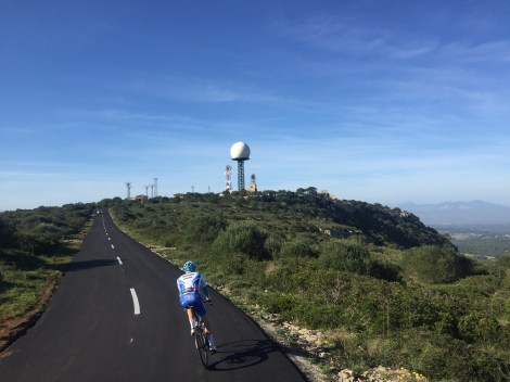 Samen har også fått testet den nye asfalten opp til toppen av Cura, rett og slett nydelig.!