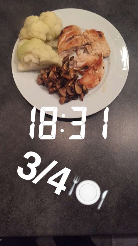 Middag blir det også tid til mellom treningen.