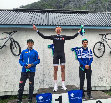 Ble en hard dag på sykkelen, da er det ekstra deilig å stå øverst på pallen. På 2 plass Audun og på 3 Odin Knudsen